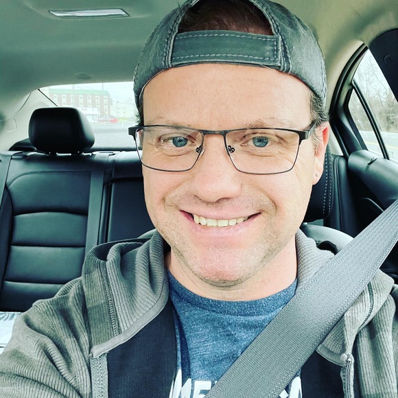 Meet your Posher, Kevin - Picture 1 of 1